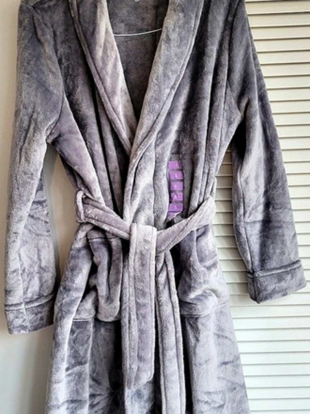Berkley Jensen Plush Robe in Gray Size Small  New